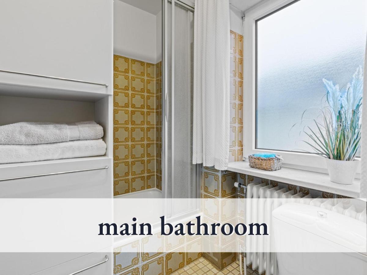 Sehr große Ferienwohnung in bester Lage mit großer Sonnenterrasse l Innenstadtnähe l 1 Minute zum Bahnhof l Große Küche l TV l Extra-WC l Free-WLAN l Willkommen im Hallo!-Apartment 5 Bad Wörishofen Exterior foto